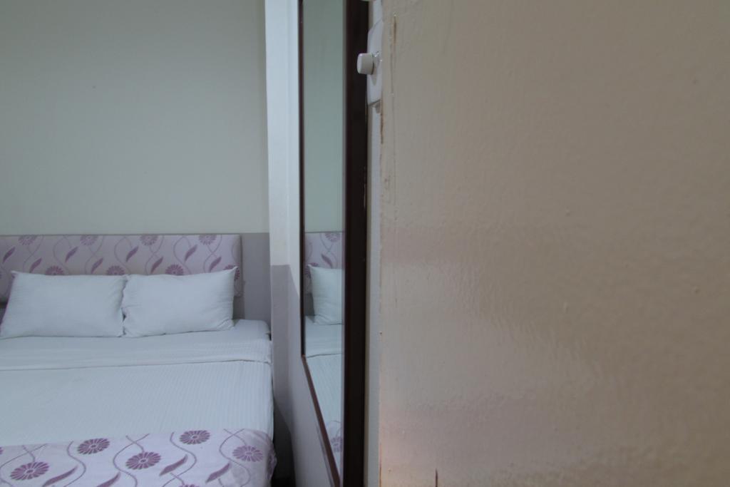 Meriton Hotel Singapore Rum bild
